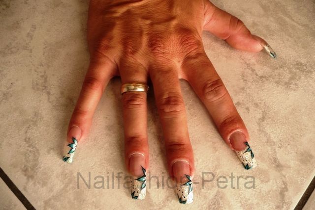 Nailfashion-Petra 016.jpg